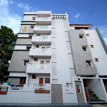 Casa Oro Aparthotel Bangalore Bagian luar foto